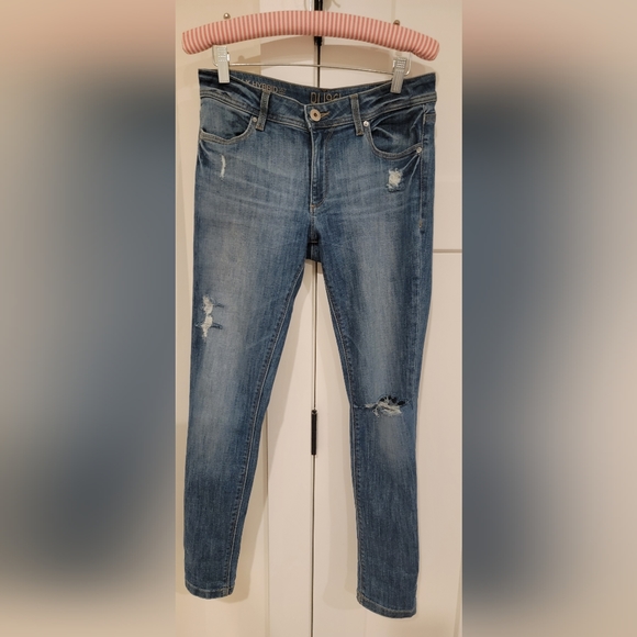 DL Jeans - Picture 4 of 7